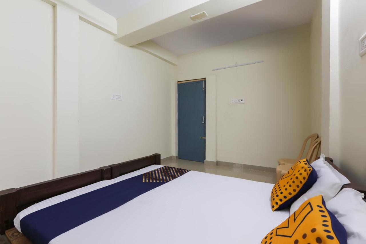 Spot On 63050 Kag Rooms Gūduvāncheri Dış mekan fotoğraf